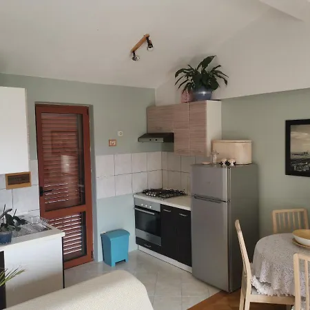 Stella Apartamento Makarska